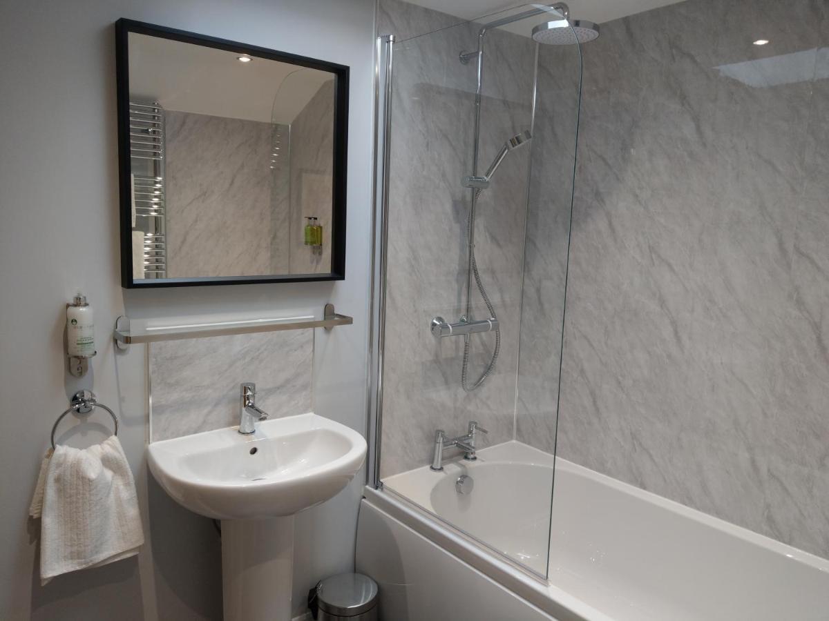 27 High Street Apartments Husbands Bosworth Экстерьер фото